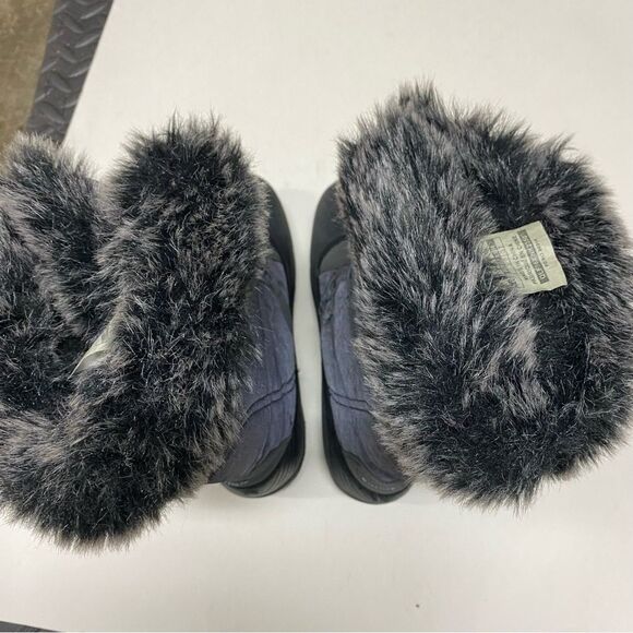 Kamik Momentum waterproof Snow Boots gray fur lined warm EUC woman’s 6 - Picture 11 of 11